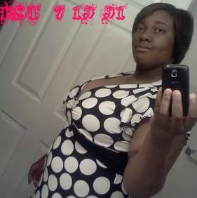 Victoria Gardner Photo 32