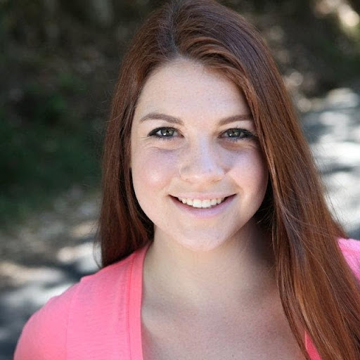 Lisa Daniel Photo 10