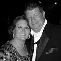 Beth Nicholson Photo 20