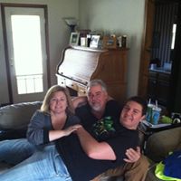 Beth Hamilton Photo 8
