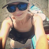 Jennifer Gavin Photo 17