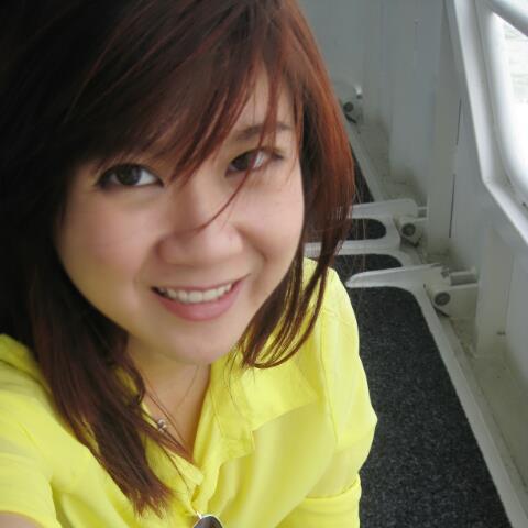 Janice Tran Photo 27