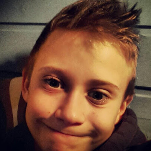 Scott Brooker Photo 28