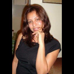 Janet Arias Photo 11