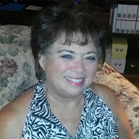 Peggy Lewis Photo 43