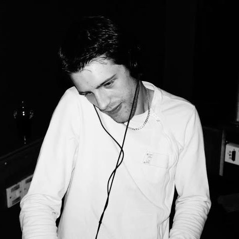 Leon Barker Photo 24