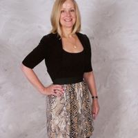 Connie Weiss Photo 16