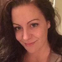 Danielle Bowles Photo 14