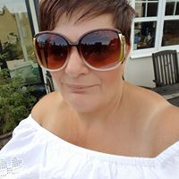 Sally Howard Photo 13