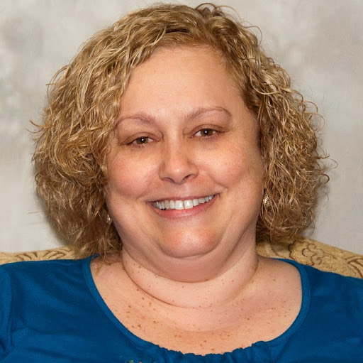 Melinda Greene Photo 15