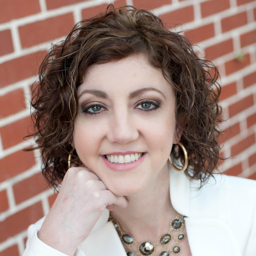 Lisa Carney Photo 11