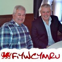 Hugh Thomas Photo 16