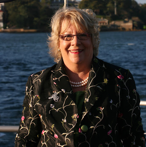 Sue Healy Photo 19