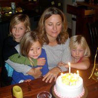 Sarah Meyers Photo 16