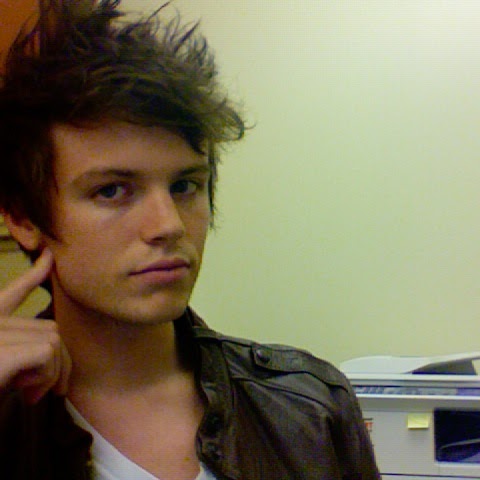 Kevin Rhodes Photo 5