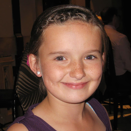 Rebecca Curran Photo 26