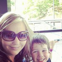 Holli Jenkins Photo 14