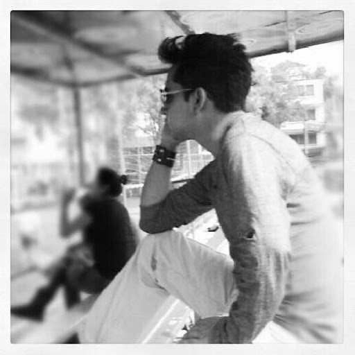 Edwin Romero Photo 41