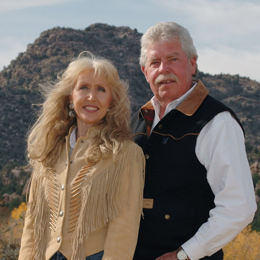 Julie Jennings Photo 26