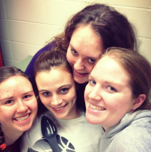 Victoria Kramer Photo 12