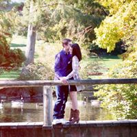 Julianne Paul Photo 18