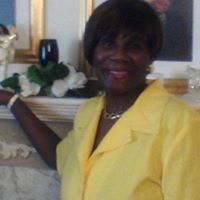 Joyce Banks Photo 22