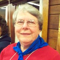 Julia Bragg Photo 9