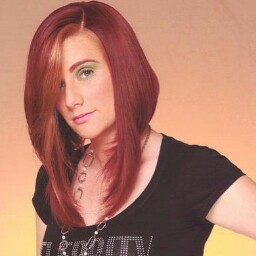 Kristen Mathis Photo 9