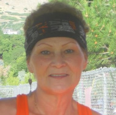 Diane Lewis Photo 27