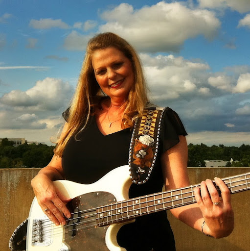 Cindy Noble Photo 14