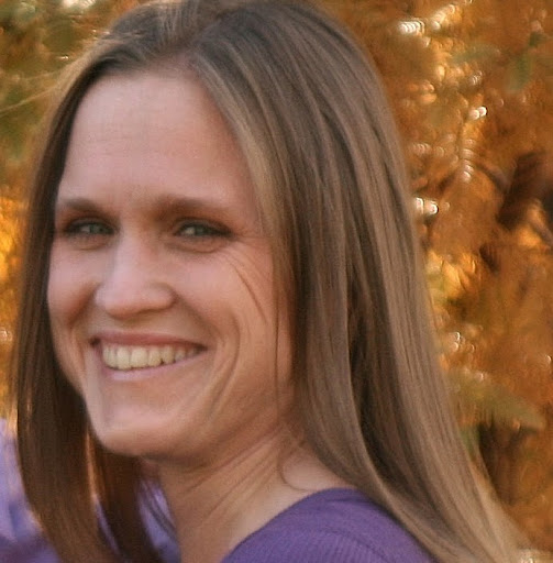Belinda Baker Photo 35