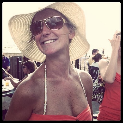 Kelly Russell Photo 8