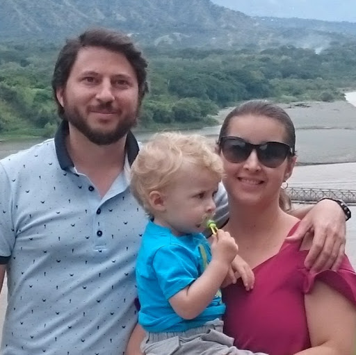 Carlos Cardona Photo 4