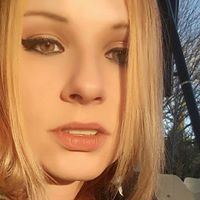 Sarah Lampert Photo 21