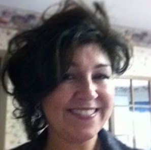 Susan Riddell Photo 8