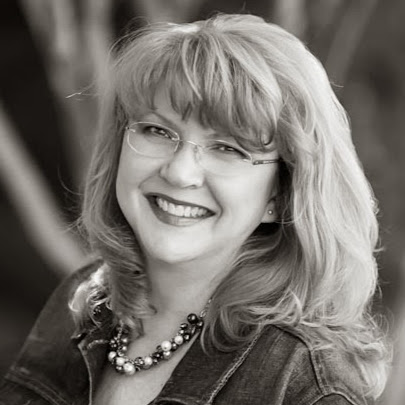 Connie Collins Photo 30