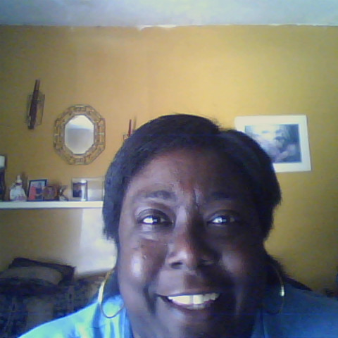 Valerie Heard Photo 4