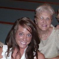 Carolyn Scott Photo 45