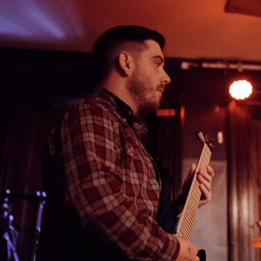 Justin Rodgers Photo 42