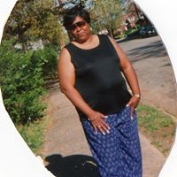 Sandra Conrad Photo 38