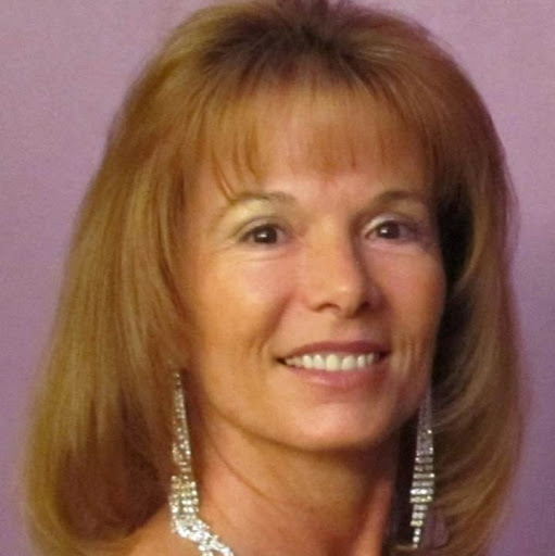 Janice Brooks Photo 11