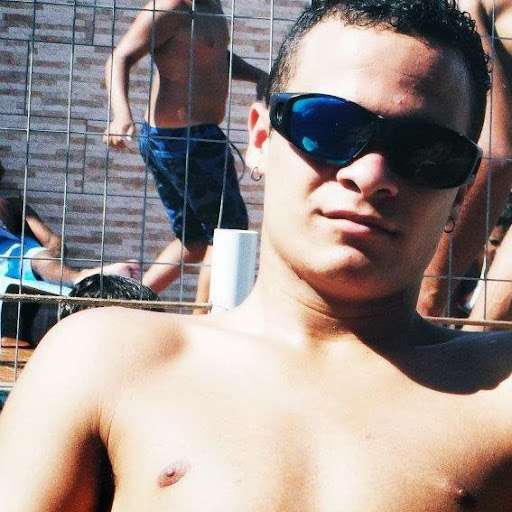 Christopher Soares Photo 23
