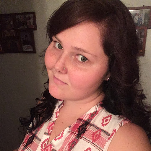 Kristin Vaughn Photo 9