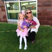 Julie Connors Photo 16