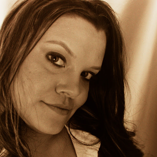 Christina Williams Photo 47