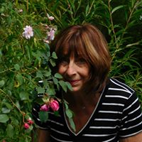 Deborah Tucker Photo 22