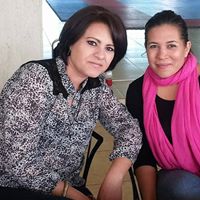 Reyna Ruiz Photo 37