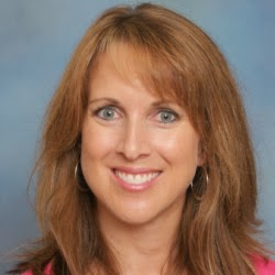 Leslie Peters Photo 34