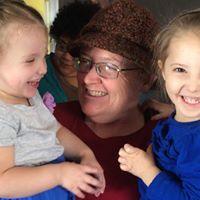 Pauline Hunt Photo 25