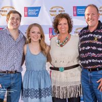 Connie Pitman Photo 5